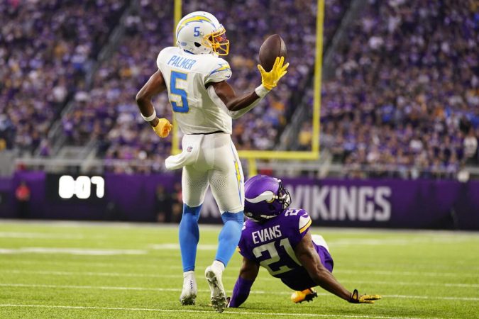 nfl week 8 chargers vikings